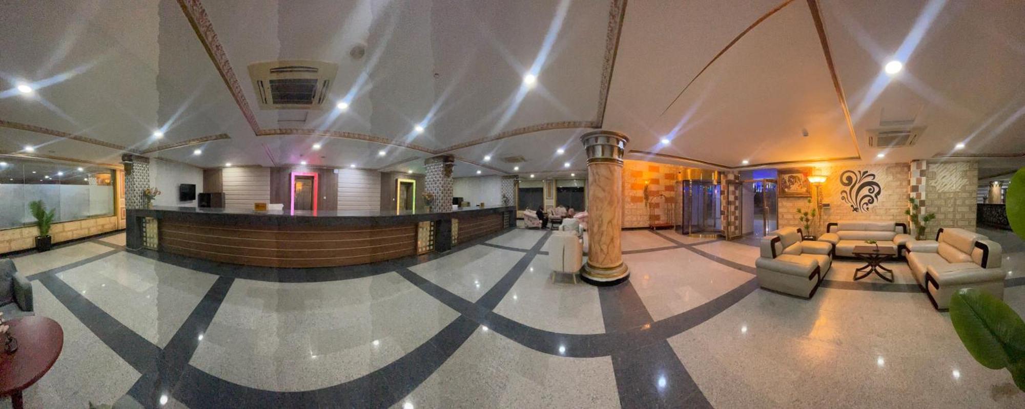 Aa Hotel And Suites Αμπούζα Εξωτερικό φωτογραφία