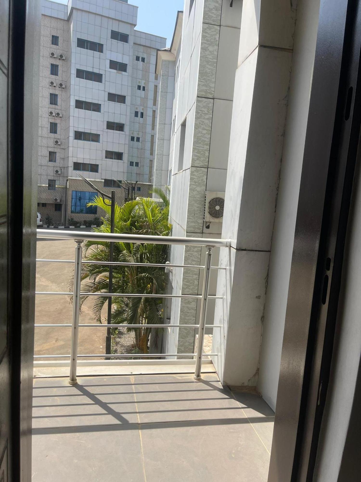 Aa Hotel And Suites Αμπούζα Εξωτερικό φωτογραφία