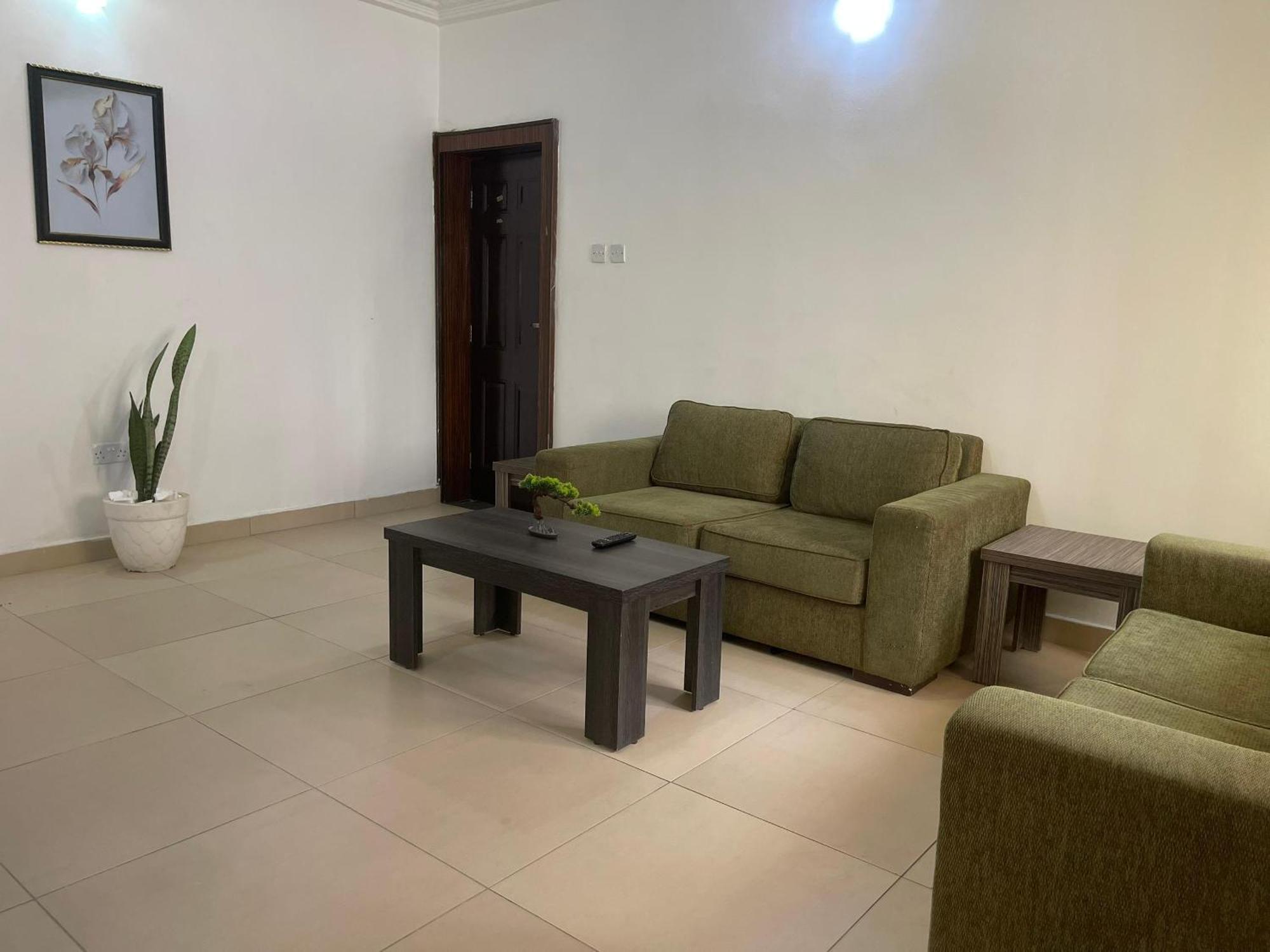 Aa Hotel And Suites Αμπούζα Εξωτερικό φωτογραφία